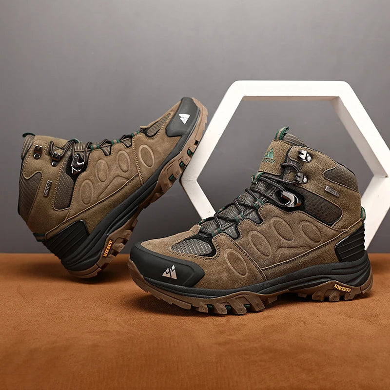 High-Top Men Hiking Boots