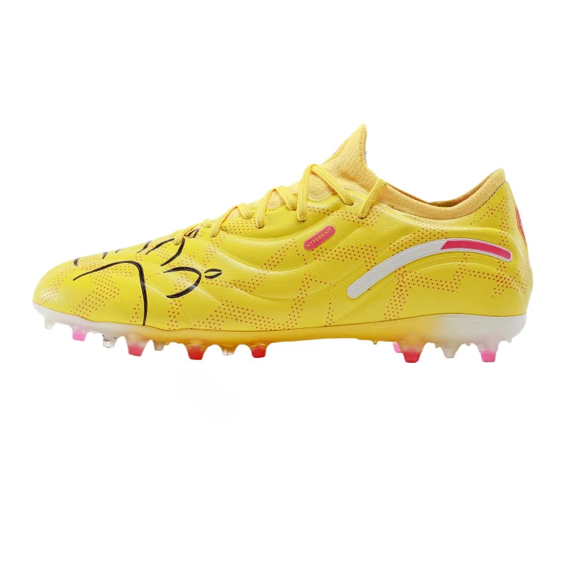 Soccer Cleats with Cushioning, Short Nails, Anti Slip and good for Artificial Grass