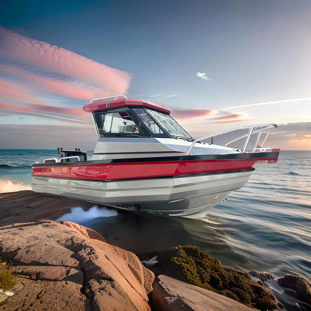 Sport Fishing Boat 6m Center Console Boat With Motor 6 Passengers Luxury Yacht