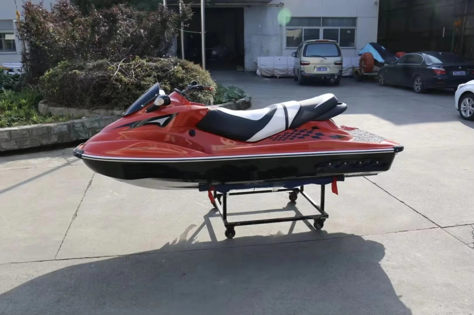 New 3.3m fiberglass electric jet ski with four-stroke engine