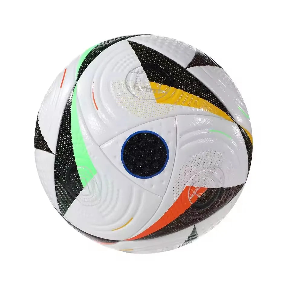 2023 High Quality Soccer Ball Official Size 5 PU Material Seamless Wear Resistant