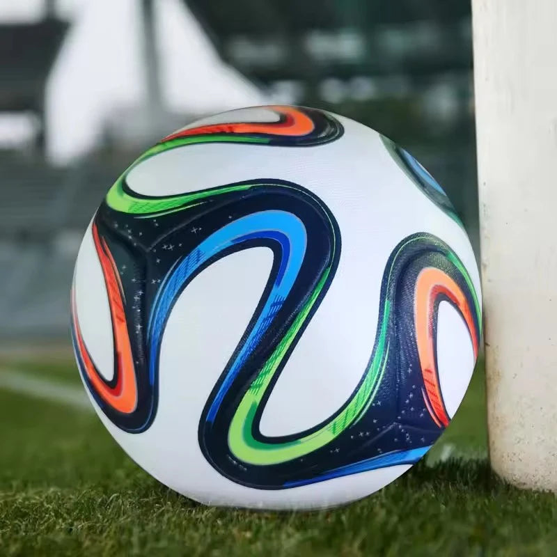 Men and Women Match Size 5 Pu Adult Professional Thickened Team Soccer Ball from China