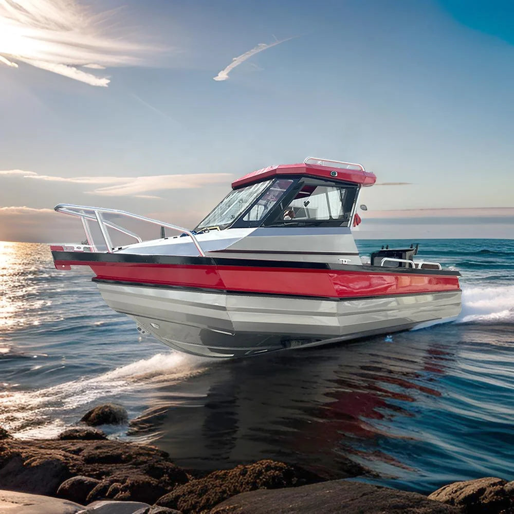 Sport Fishing Boat 6m Center Console Boat With Motor 6 Passengers Luxury Yacht