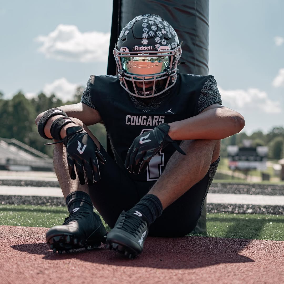 Phenom Elite VPS5 Adult Football Gloves - Team Colors